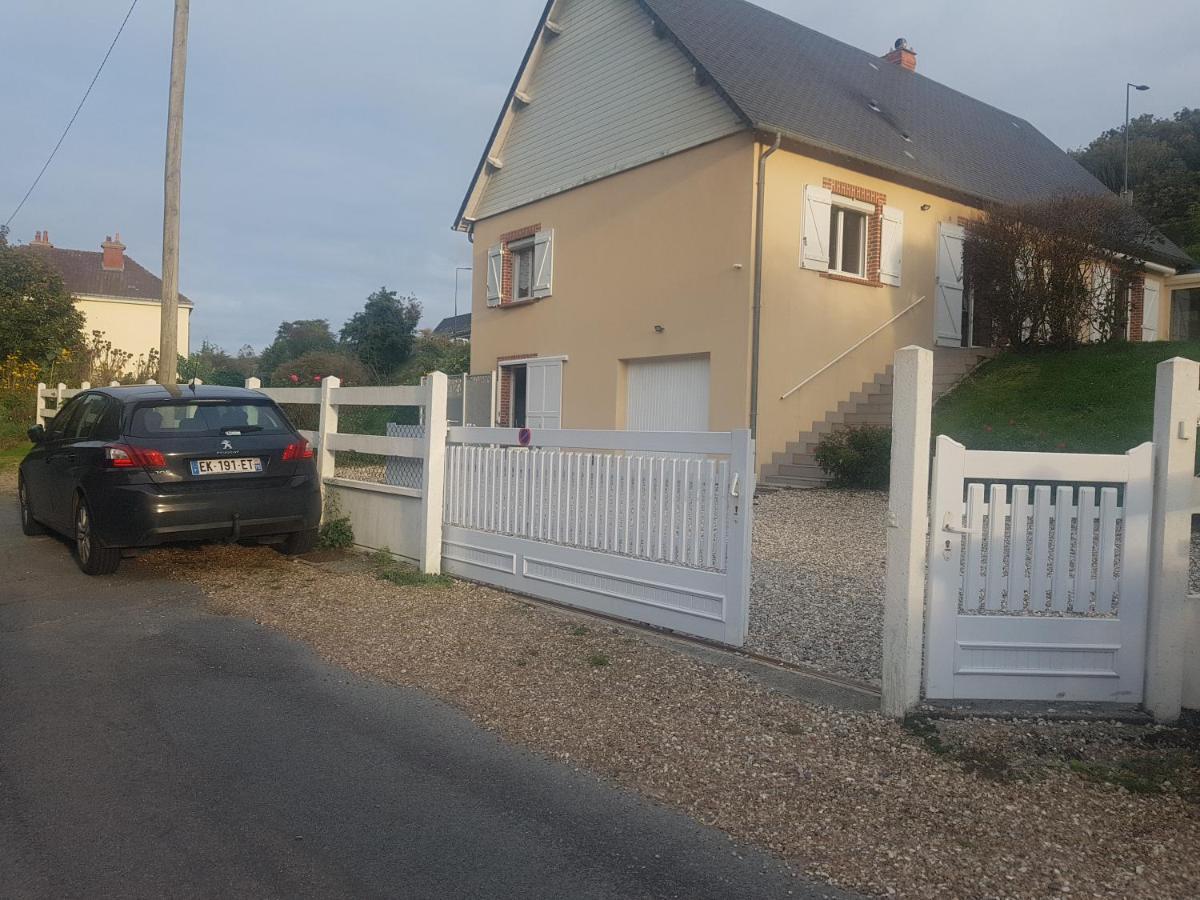 Les Lupins Bed & Breakfast Etretat Bagian luar foto